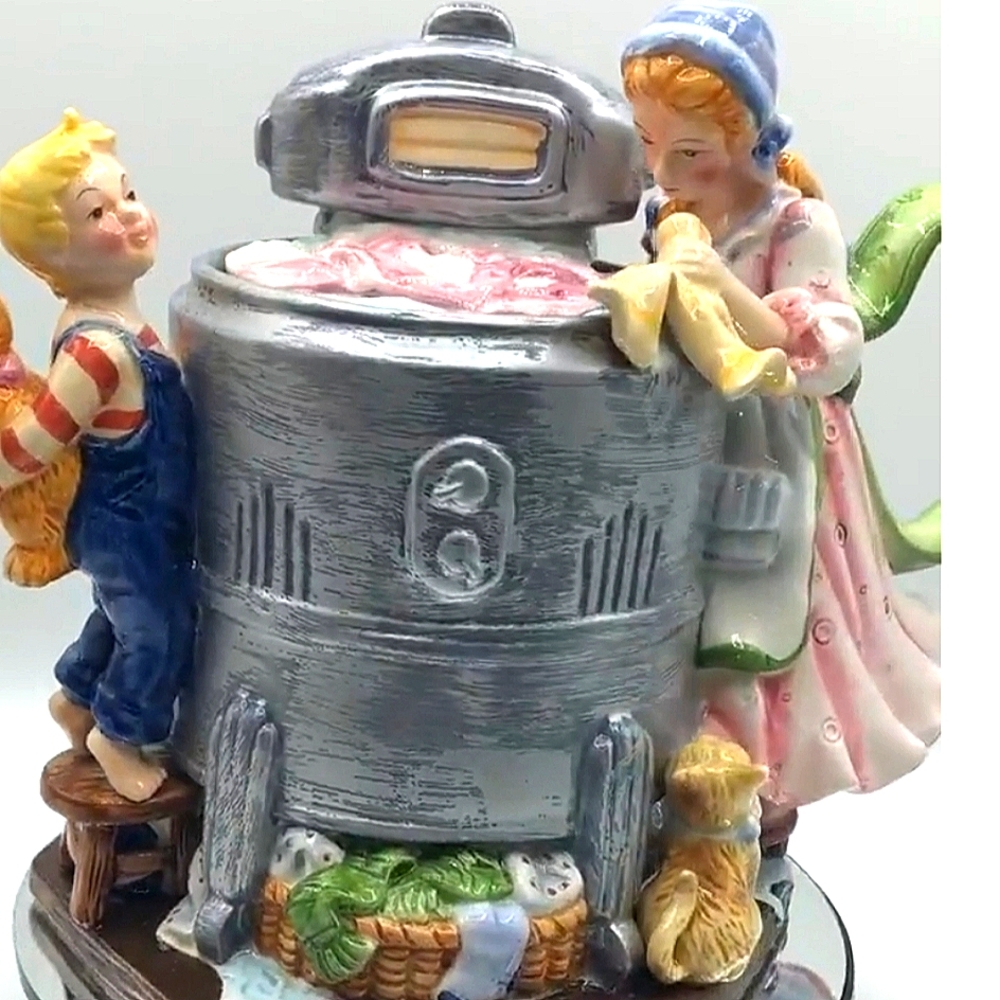 Vintage Tea Pot